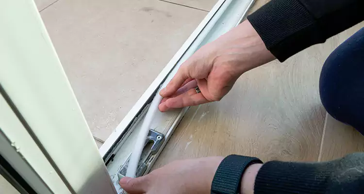 Garage Door Off Track Repair in Sanford, FL
