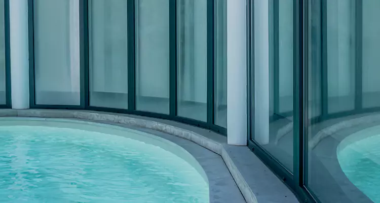 Repair Polyester Screen for Pool Enclosure in Sanford, FL
