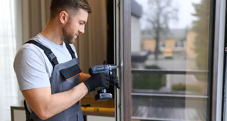 Sliding Screen Door Handle Repair in Sanford, FL